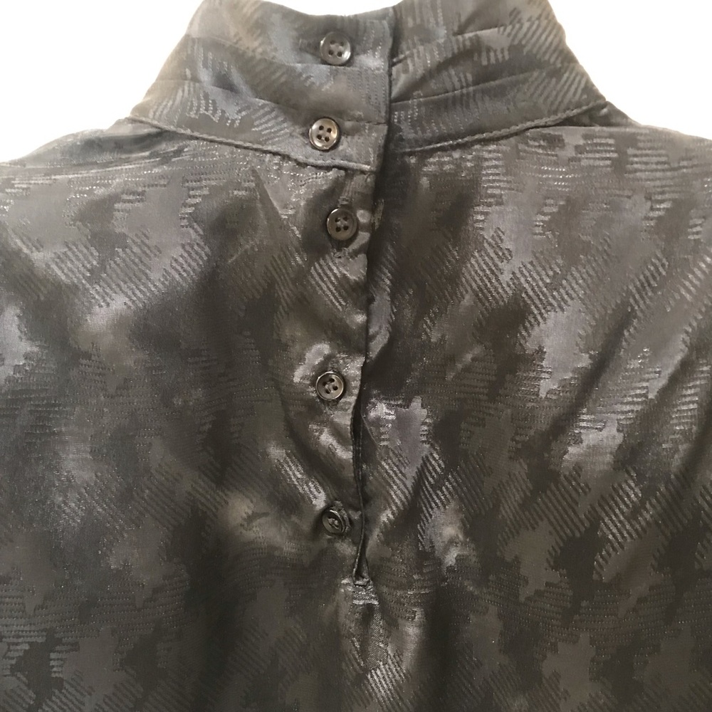 Classic/Vintage black long sleeved blouse - Picture 2 of 4